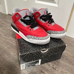 Fire red jordan 3